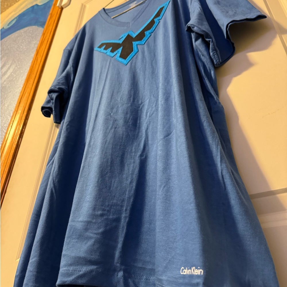 Nightwing Custom Calvin Klein V-Neck Size XL - Picture 3 of 9